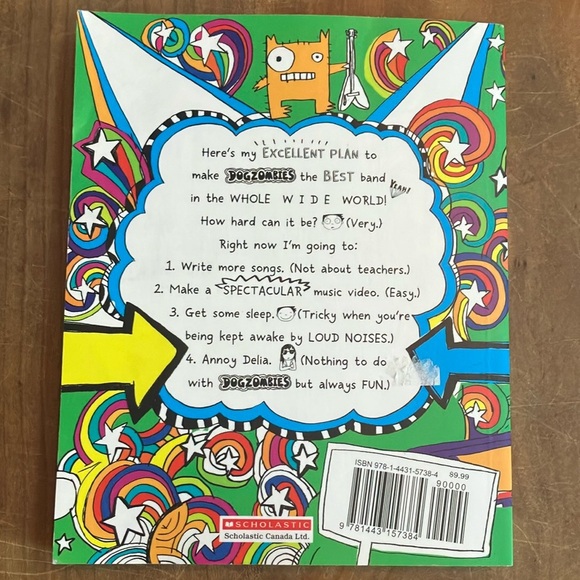 Book: Tom Gates: Dog Zombies Rule for now by Liz Pichon - Picture 11 of 12